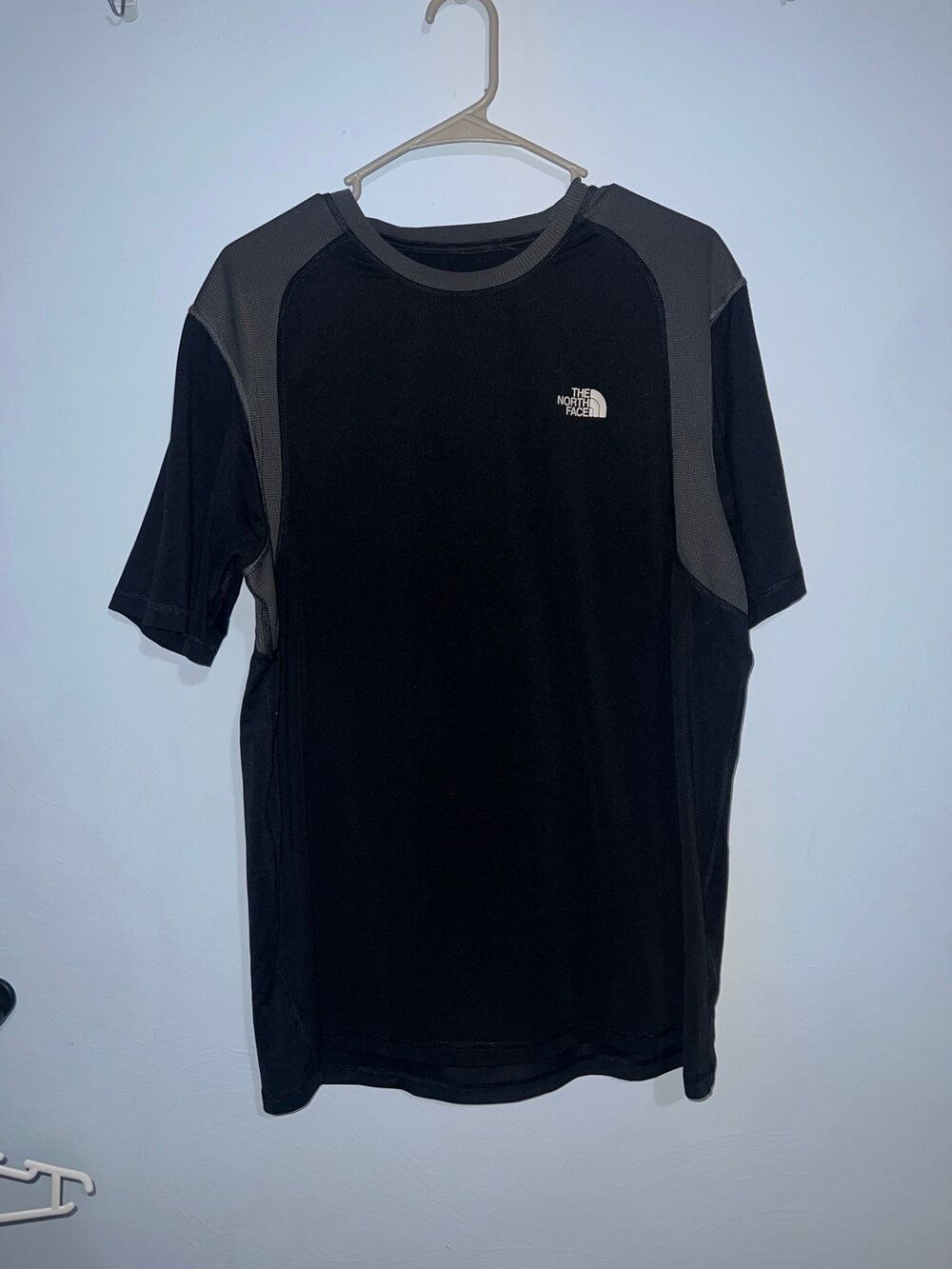 The North Face Men's Black Athletic T-Shirt